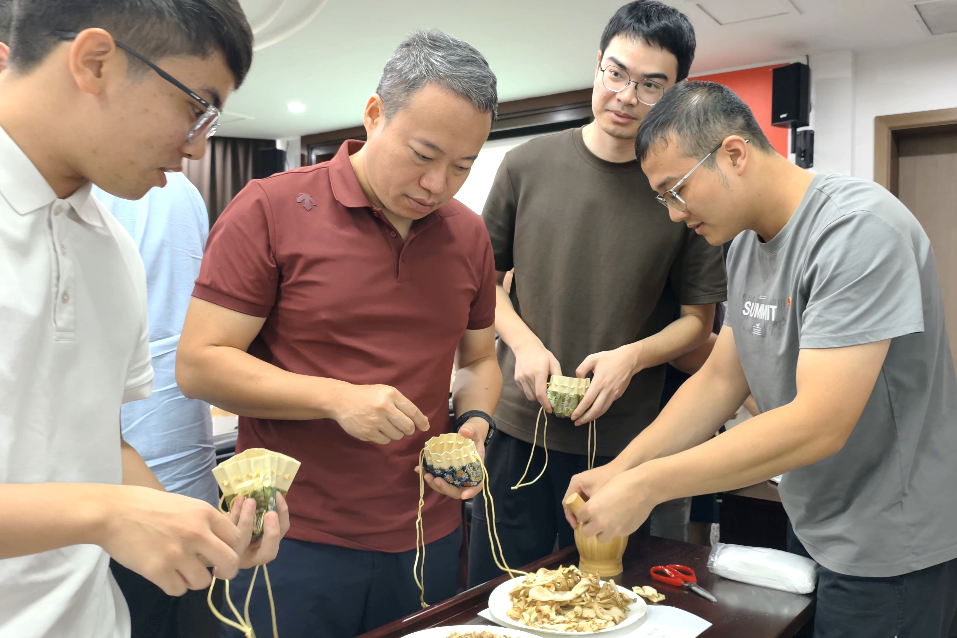 中药香囊制作体验课2.jpg